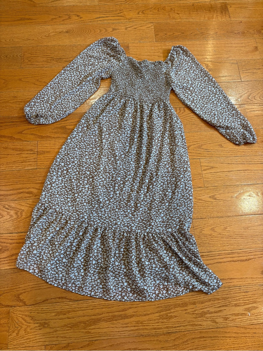 Jessica Simpson Smocked Floral Midi Dress Small Cottagecore Prairie Boho Brown